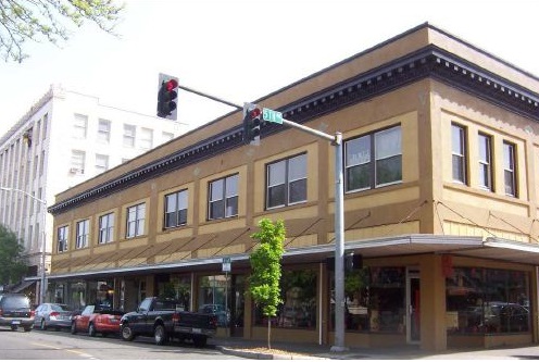 sold-capitol-theater-building